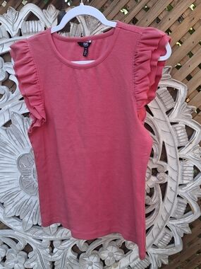 💥3/$20💥 Chaps Pink Coral Ruffle Sleeve Ribbed Knit Top Tank Size L